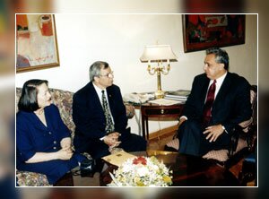 Members of Canada-Armenia Parliamentary Friendship Group(CAPFG) Hon. Maria Minna, P.C. M.P. (left) and Sarkis Assadourian, M.P (center) meeting with Minster of Foreigfn Affairs of the Republic of Armenia, Vartan Oskanian